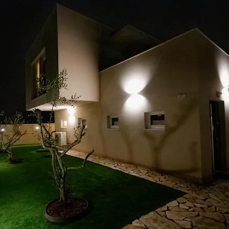 Vila Paula