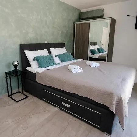 Vila Paula